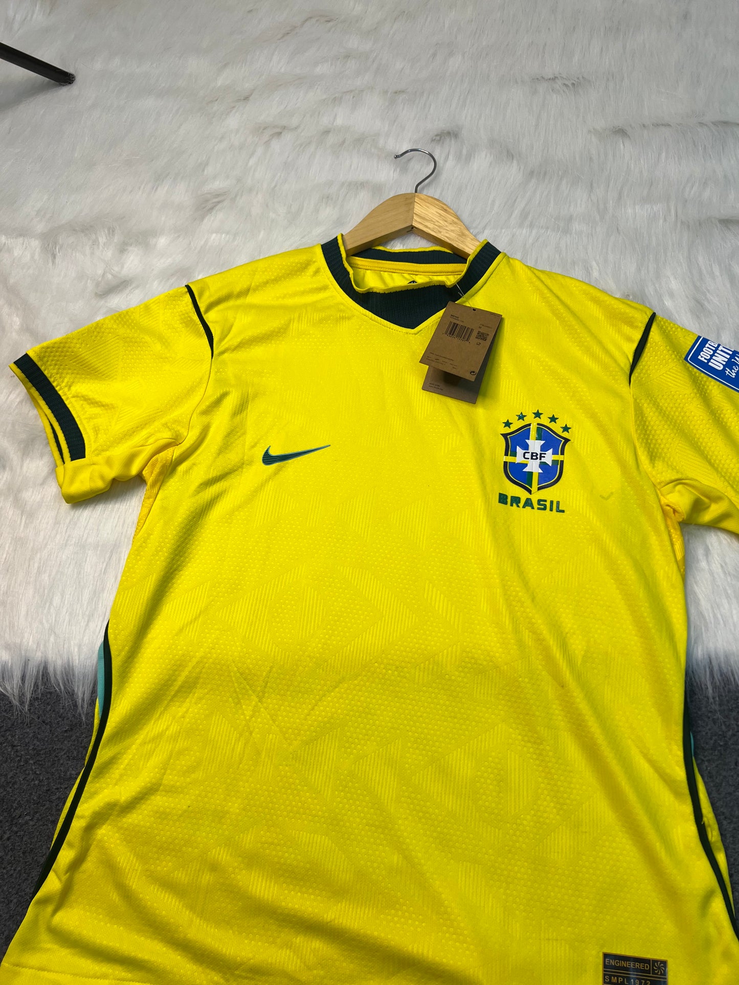 Imported fan addition jersey ๐
For Brazil ๐ง๐ท Lovers
1:1 grade.Top notch quality โ