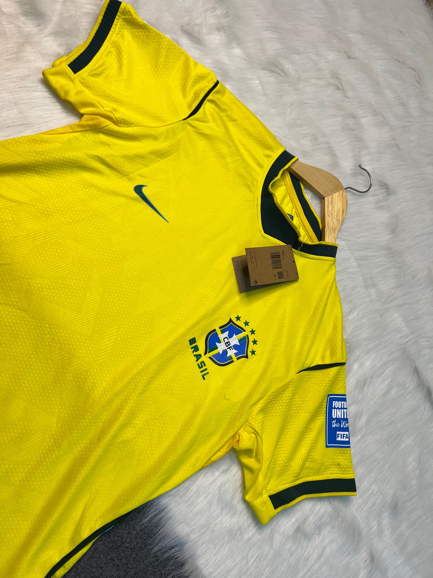 Imported fan addition jersey 👌
For Brazil 🇧🇷 Lovers 
1:1 grade.Top notch quality ✅