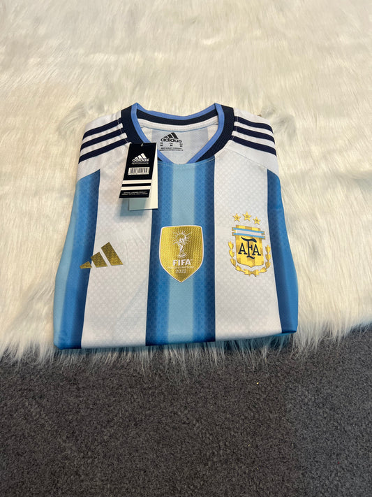 Imported player addition jersey 👌
For Argentina 🇦🇷 Lovers 
1:1 grade.Top notch quality ✅